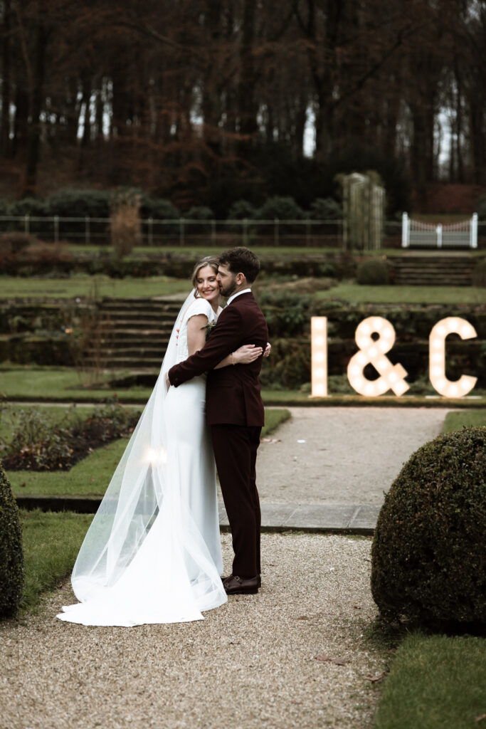 rust op je bruiloft, ontspannen trouwdag, trouwfotograaf Nederland, spontane trouwfoto’s, pure trouwfotografie, stressvrije bruiloft, bruiloft plannen tips, weddingplanning, trouwfotografie Brabant, bruiloft vastleggen, trouwfoto’s zonder stress, landgoed groot warnsborn