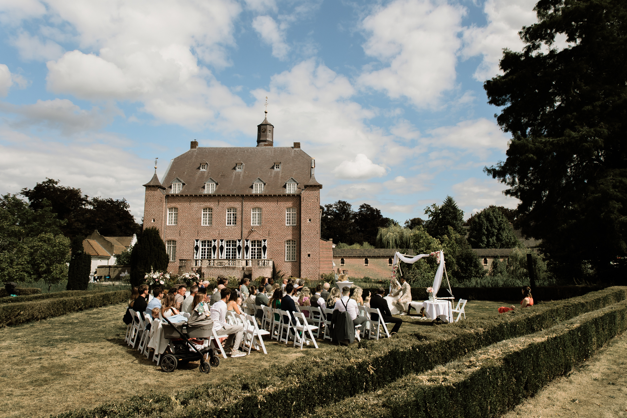 kasteel aldenghoor trouwen trouwfotograaf bruidsfotograaf